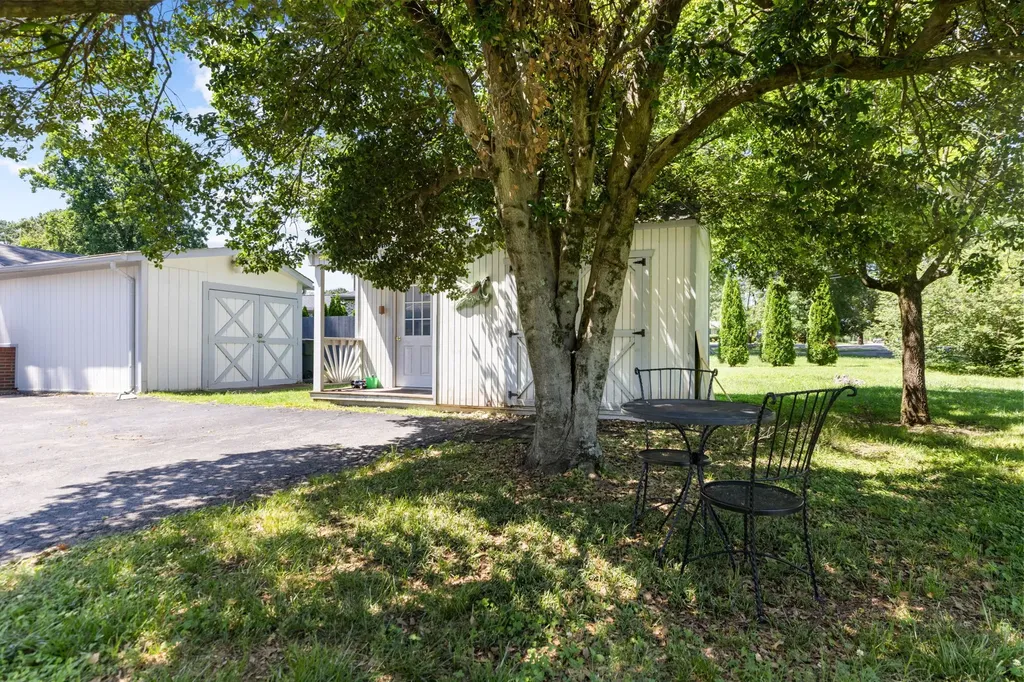 2940 Fernbrook Lane Nashville TN 37214