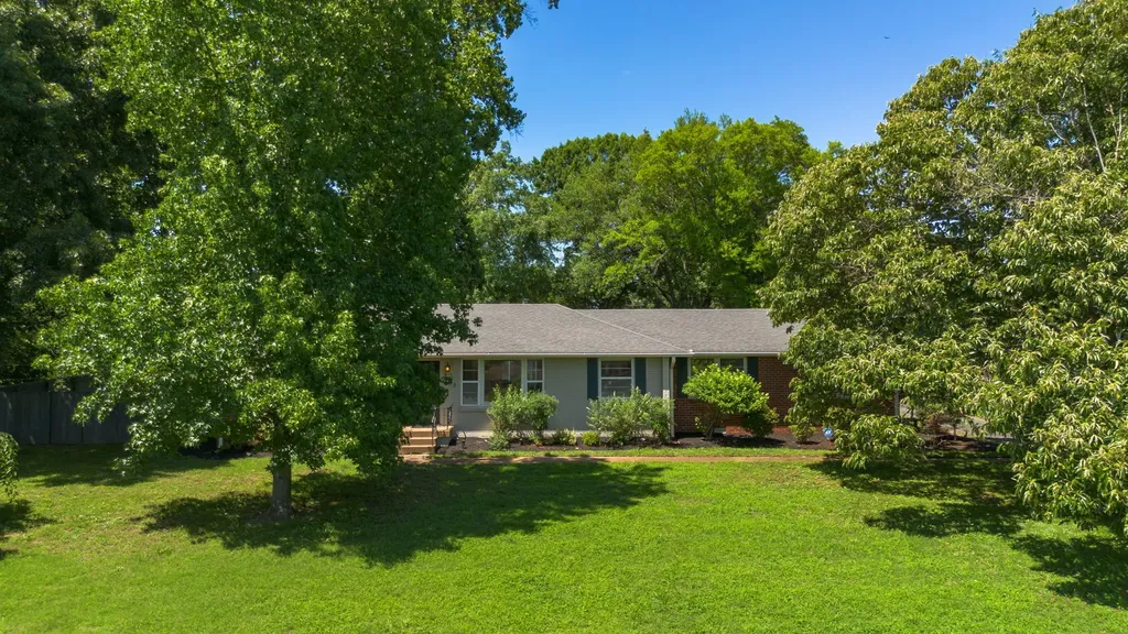 2940 Fernbrook Lane Nashville TN 37214