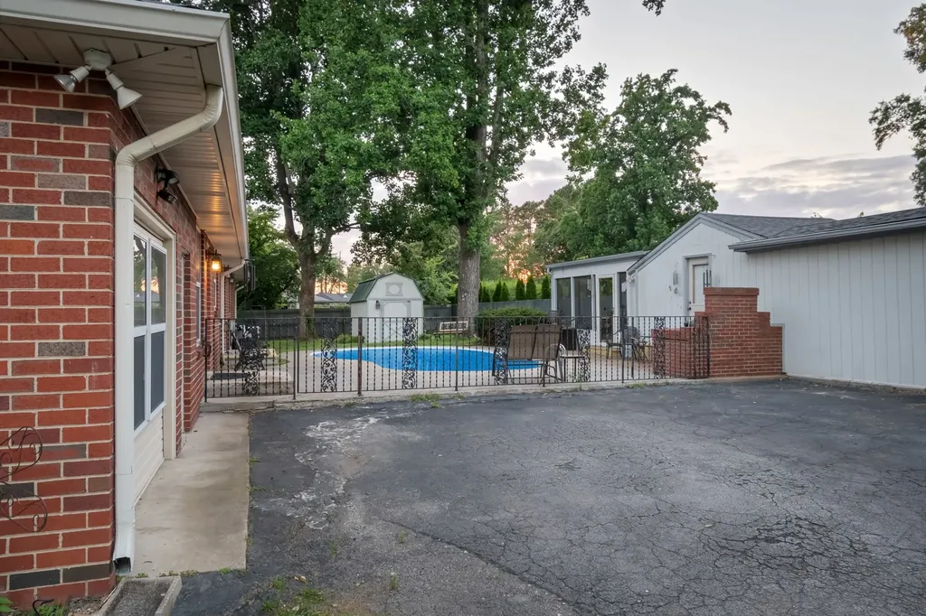 2940 Fernbrook Lane Nashville TN 37214