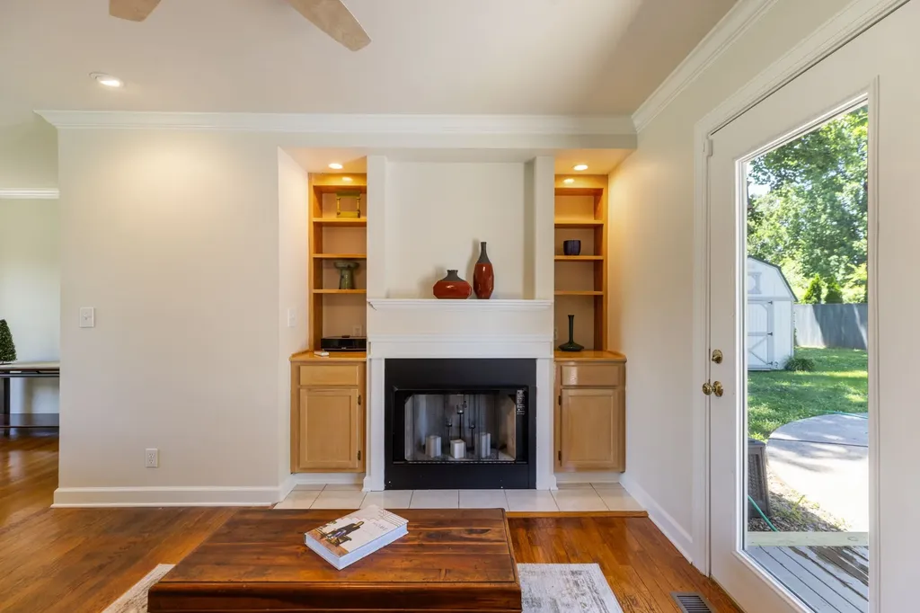 2940 Fernbrook Lane Nashville TN 37214