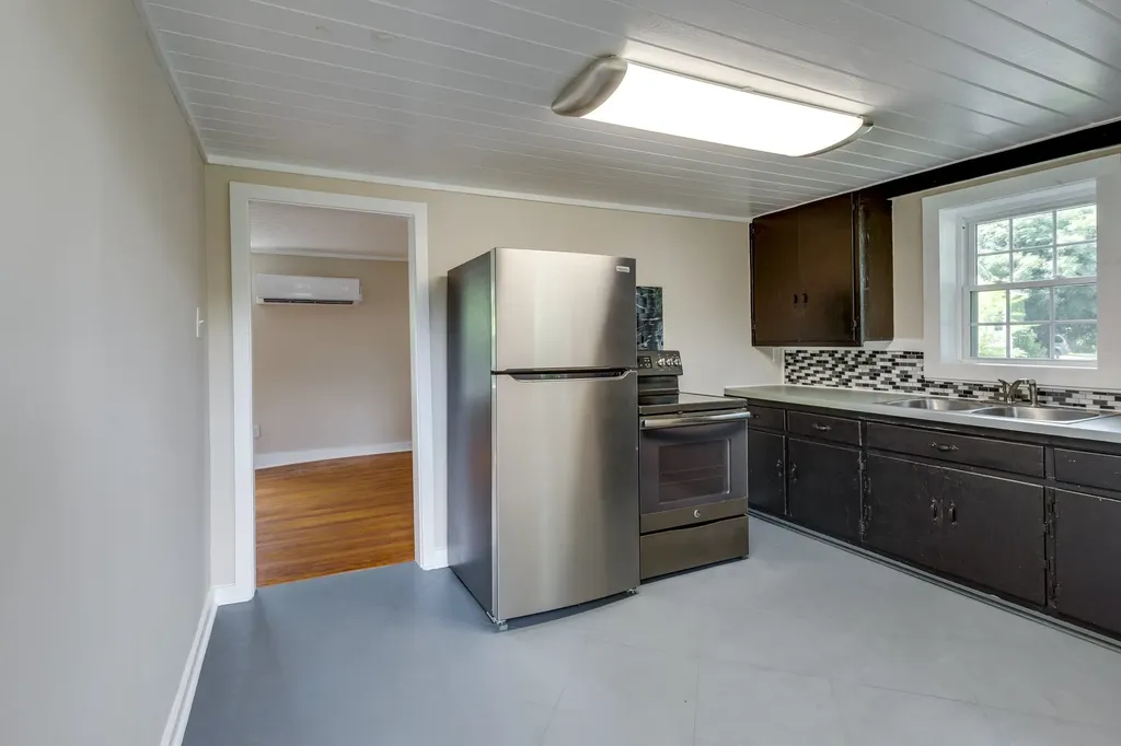 404 Green Acres Drive Columbia TN 38401