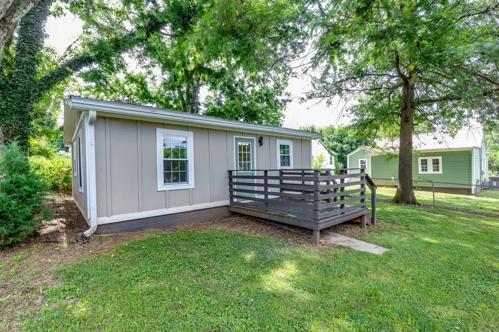 404 Green Acres Drive Columbia TN 38401