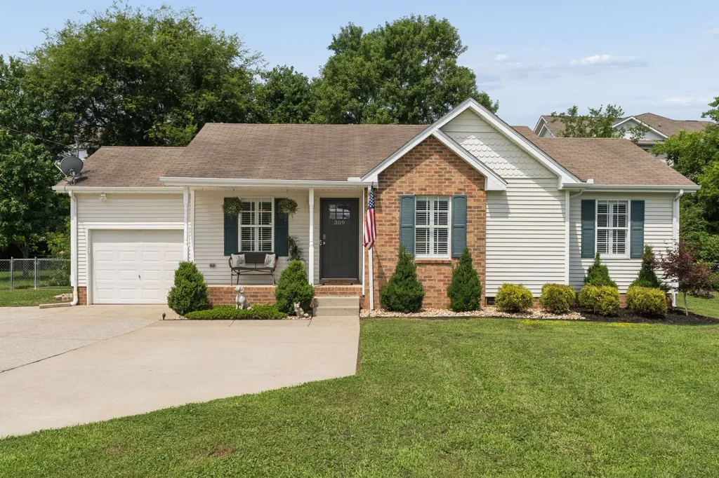 309 Vernon Traylor Drive Smyrna TN 37167