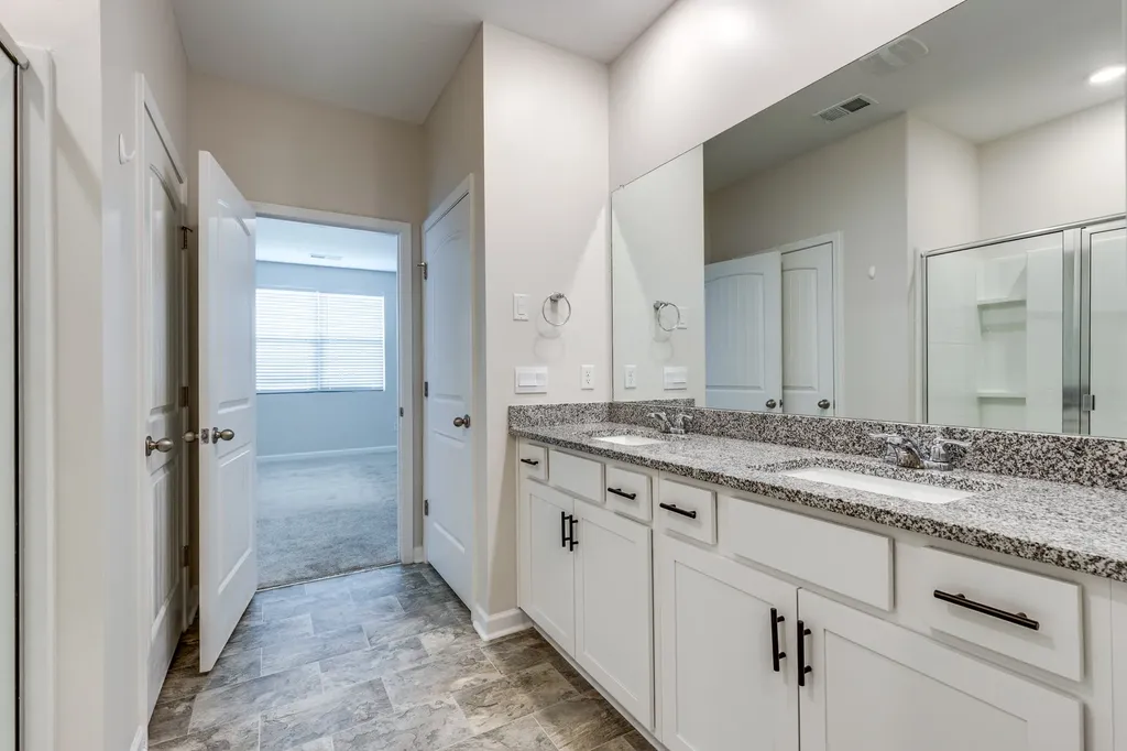 8054 Typhani Way White House TN 37188