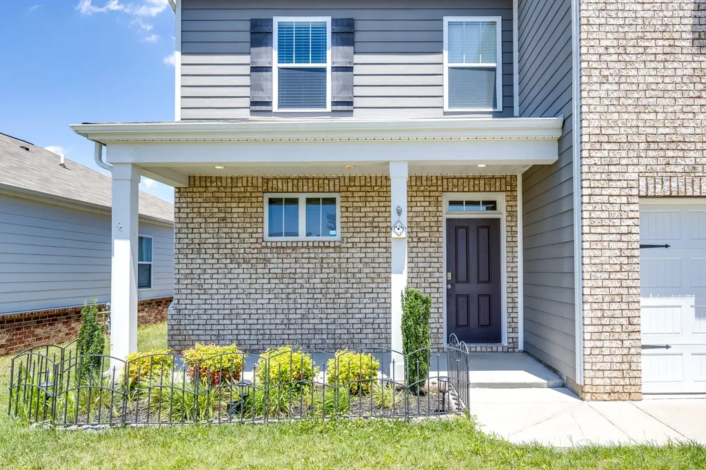 8054 Typhani Way White House TN 37188