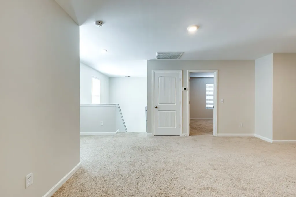8054 Typhani Way White House TN 37188