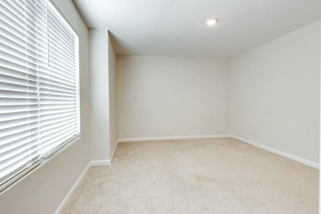 8054 Typhani Way White House TN 37188