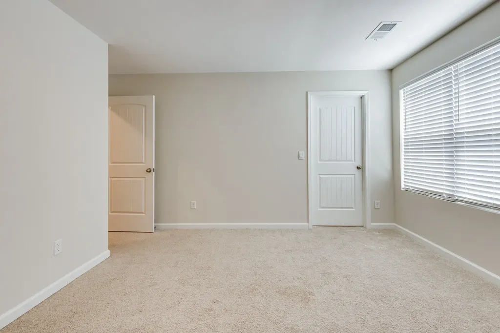8054 Typhani Way White House TN 37188