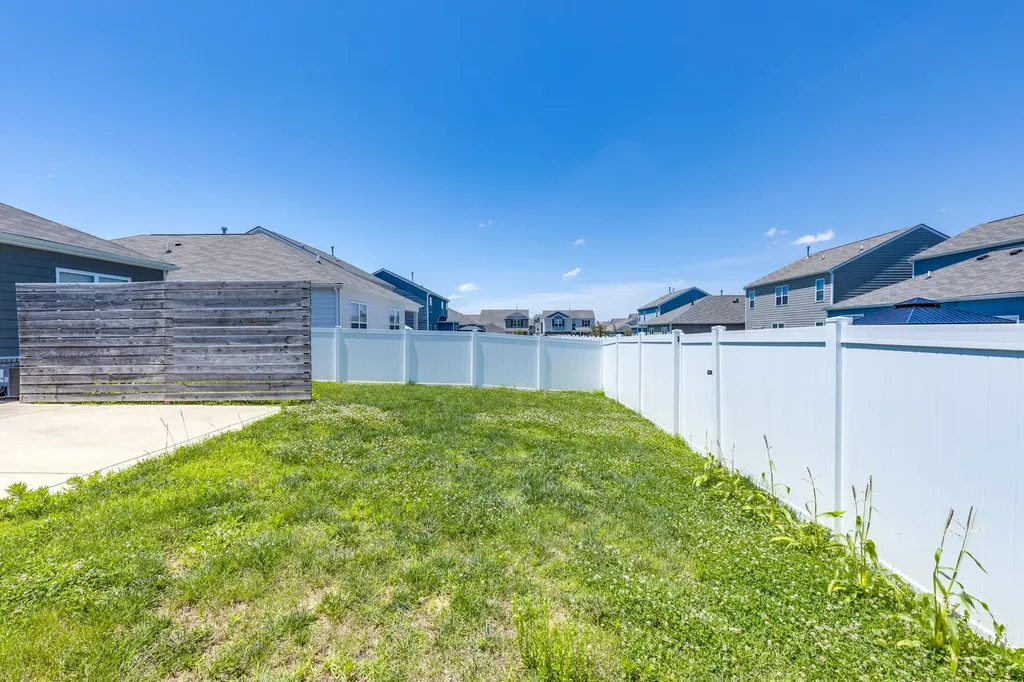 8054 Typhani Way White House TN 37188