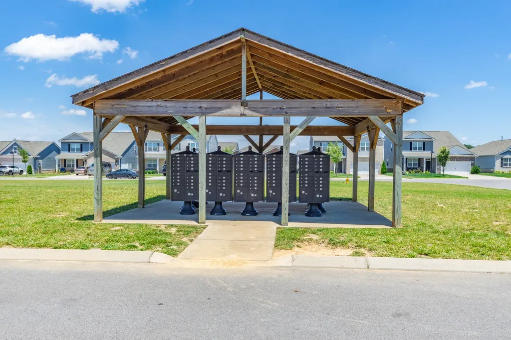 8054 Typhani Way White House TN 37188