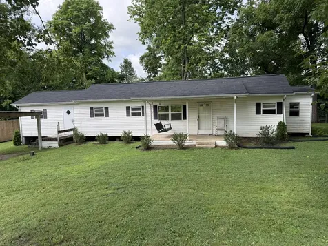 330 Rolling Acres Loop Hartsville TN 37074