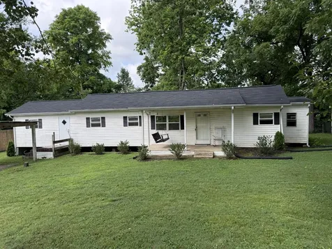 330 Rolling Acres Loop Hartsville TN 37074