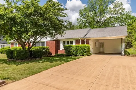 544 E Madison Street Pulaski TN 38478