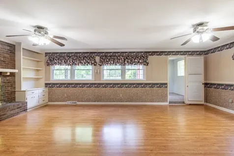 544 E Madison Street Pulaski TN 38478