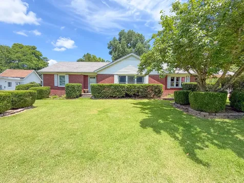 544 E Madison Street Pulaski TN 38478