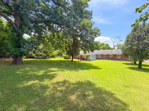 544 E Madison Street Pulaski TN 38478