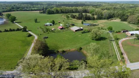 1491 Highway 230, W Nunnelly TN 37137