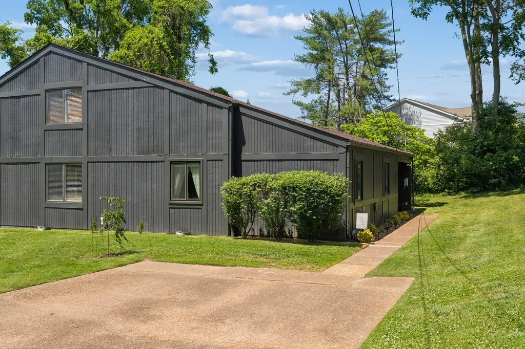 520 Doral Country Drive Nashville TN 37221