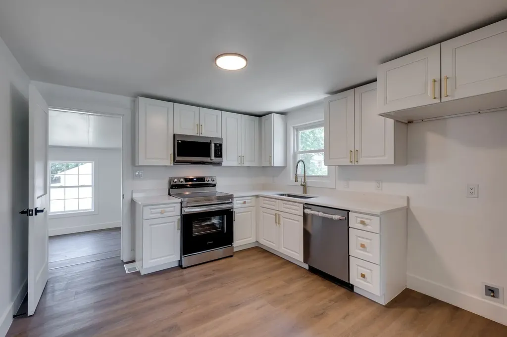 4127 Edwards Avenue Nashville TN 37216