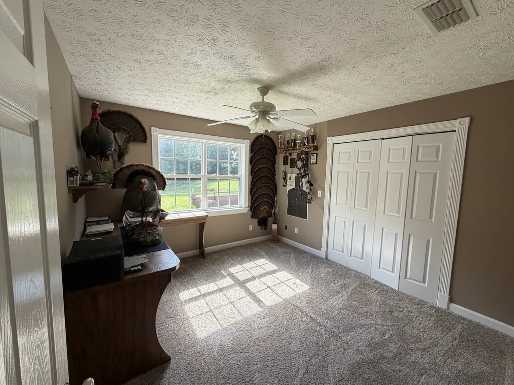 1194 Spann Road Charlotte TN 37036