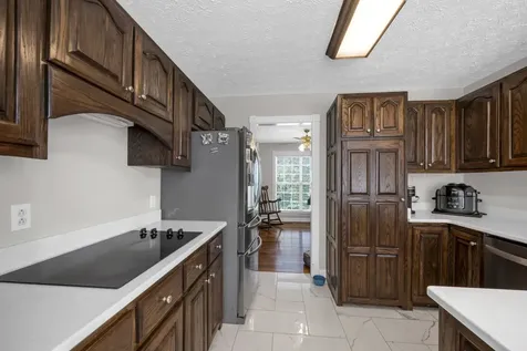 1194 Spann Road Charlotte TN 37036