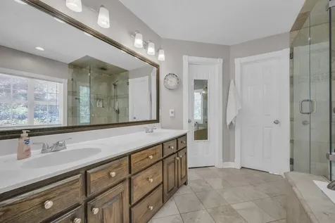 1194 Spann Road Charlotte TN 37036