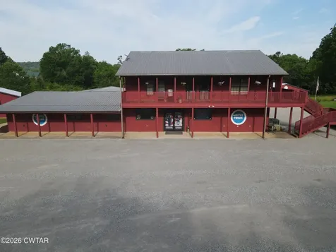 7386 Mount Carmel Road Decaturville TN 38329