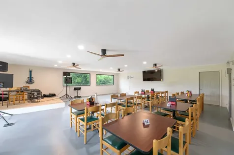 7386 Mount Carmel Road Decaturville TN 38329