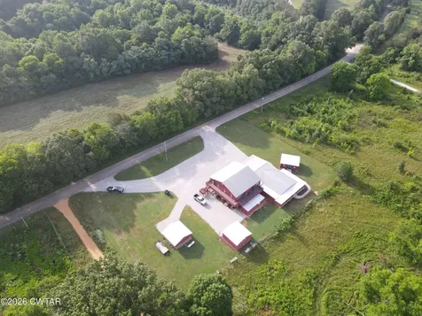 7386 Mount Carmel Road Decaturville TN 38329
