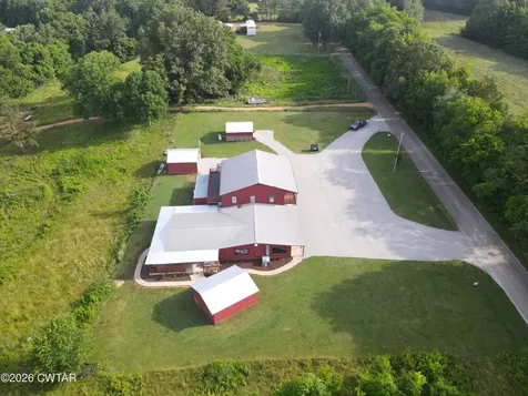 7386 Mount Carmel Road Decaturville TN 38329
