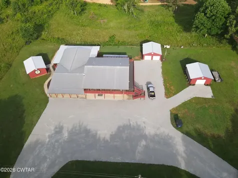 7386 Mount Carmel Road Decaturville TN 38329