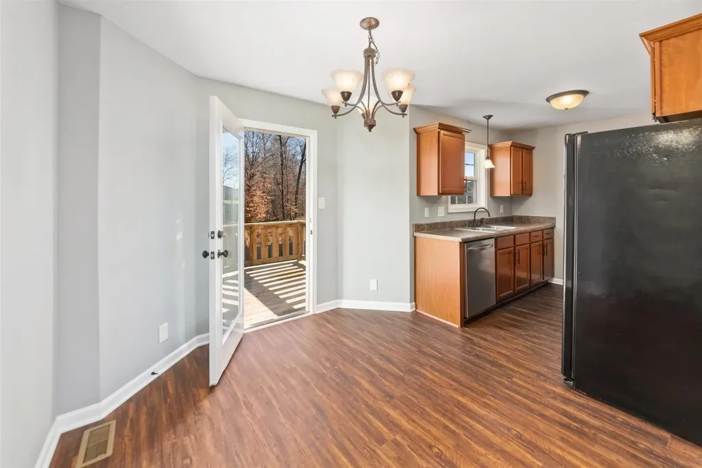1413 Jenny Lane Clarksville TN 37042
