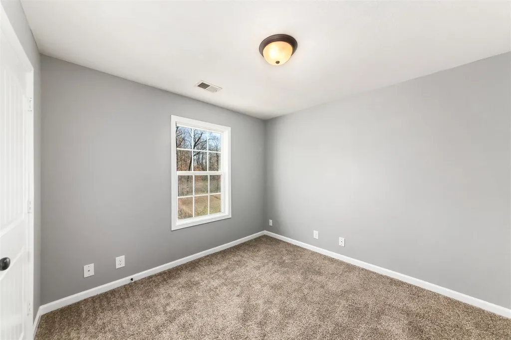 1413 Jenny Lane Clarksville TN 37042