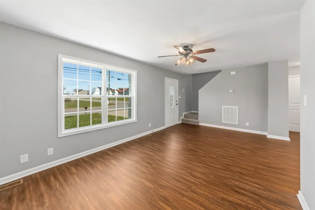 1413 Jenny Lane Clarksville TN 37042