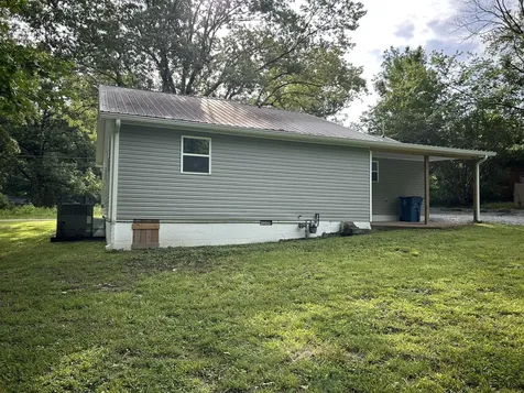 161 Post Oak Avenue Camden TN 38320