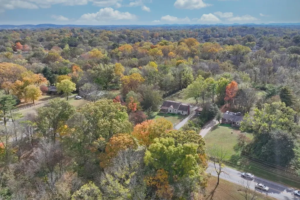291 Haywood Lane Nashville TN 37211