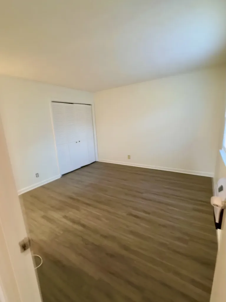 5158 Linbar Drive Nashville TN 37211