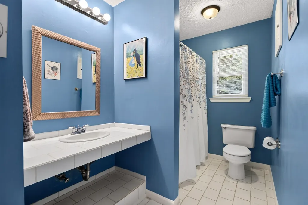 7003 Glacier Lane Harrison TN 37341