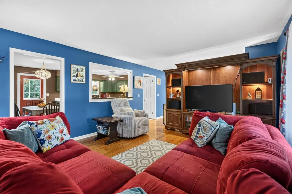 7003 Glacier Lane Harrison TN 37341