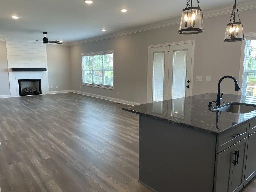 74 Oliver Farms Clarksville TN 37043