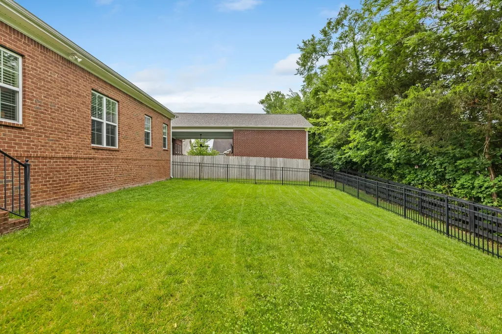 813 Branch Side Trail Nolensville TN 37135