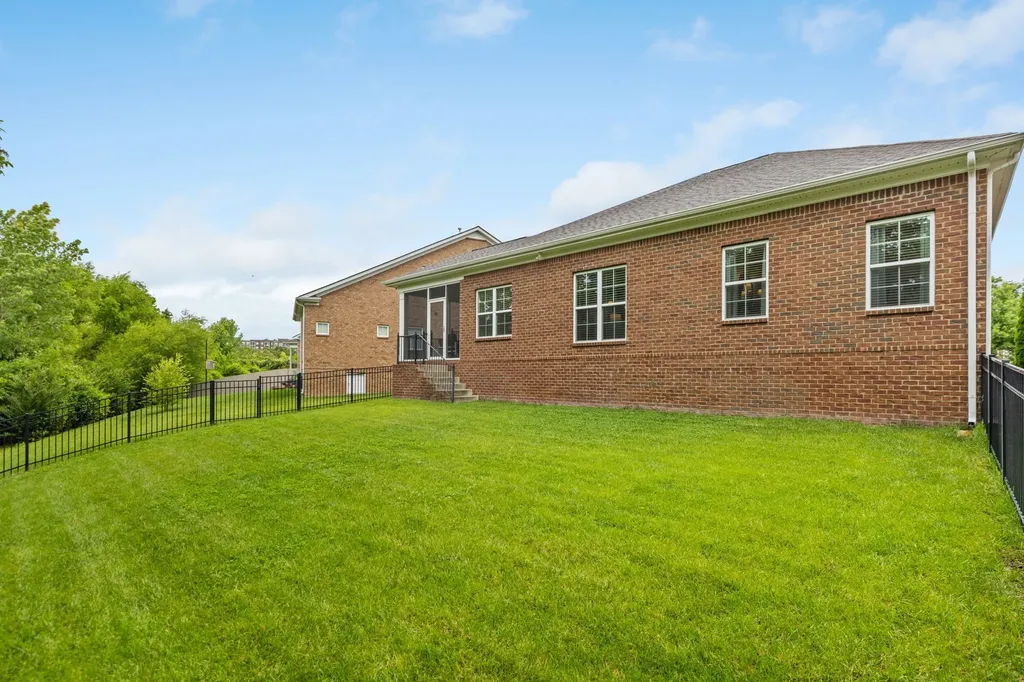 813 Branch Side Trail Nolensville TN 37135