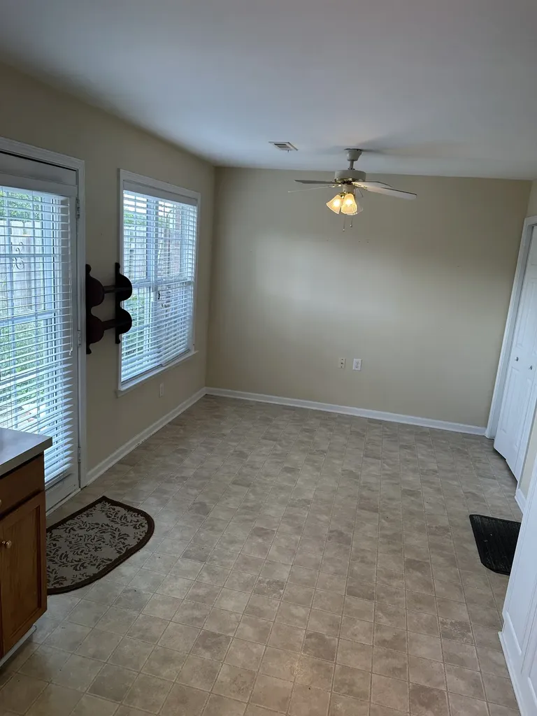 1302 Crofton Park Court Columbia TN 38401