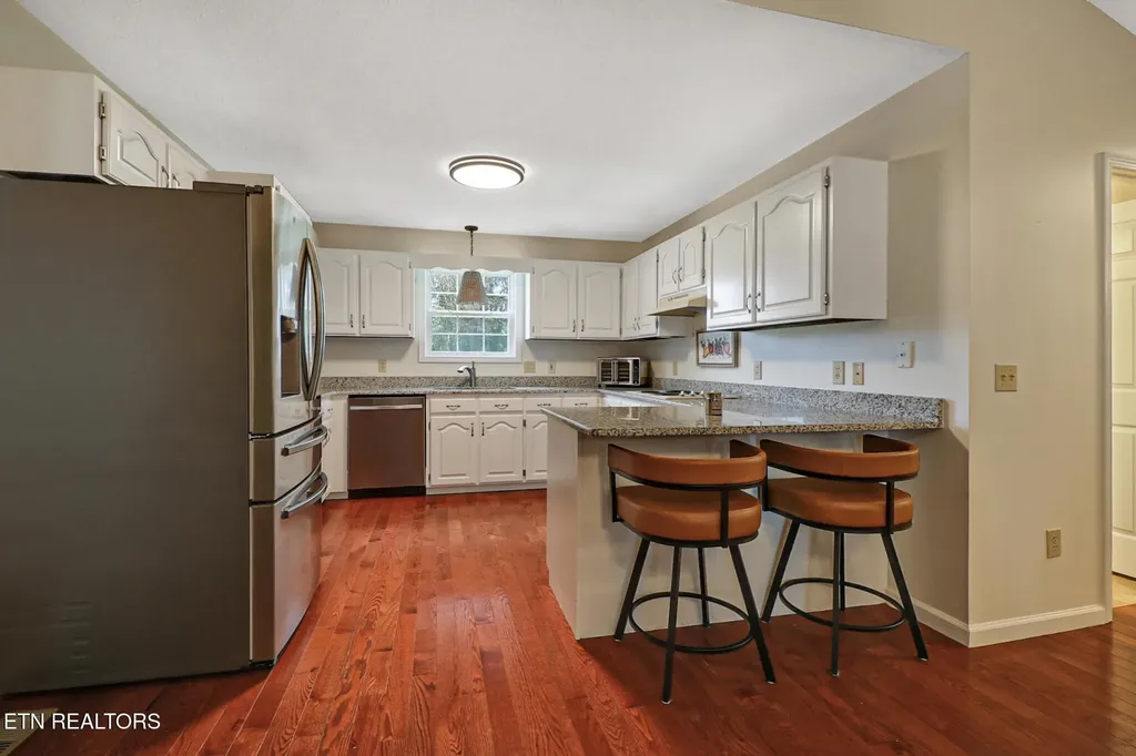 340 Huckleberry Lane Crossville TN 38555