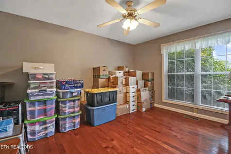 340 Huckleberry Lane Crossville TN 38555