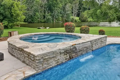 57 Timberlake Drive Fayetteville TN 37334