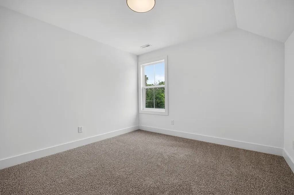 165 Cripps Lane Smithville TN 37166