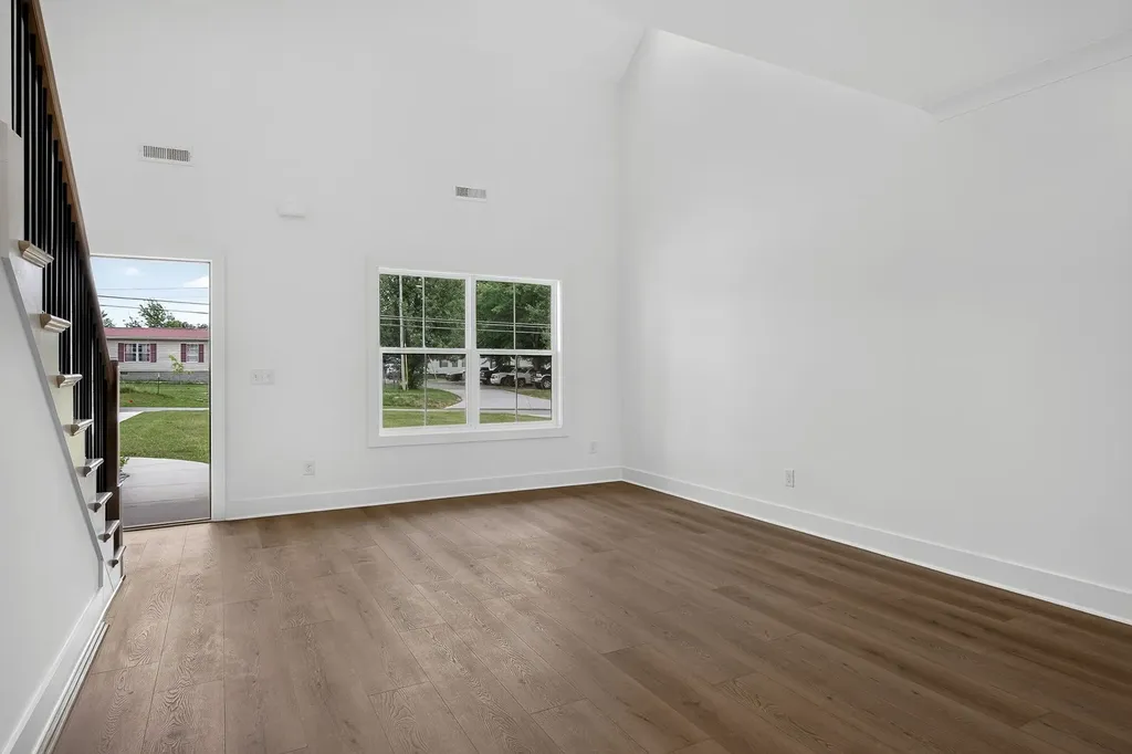 165 Cripps Lane Smithville TN 37166