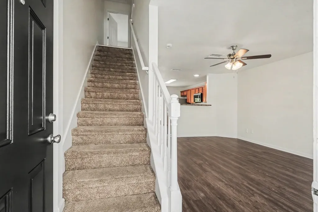 8058 Logan Drive La Vergne TN 37086