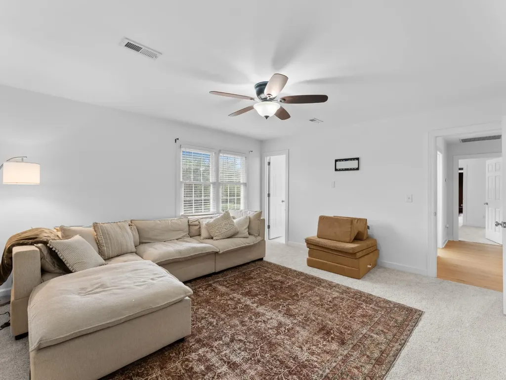 106 Fairways Blvd, N Tullahoma TN 37388